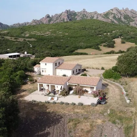 Farm stay La Cresta Arbus